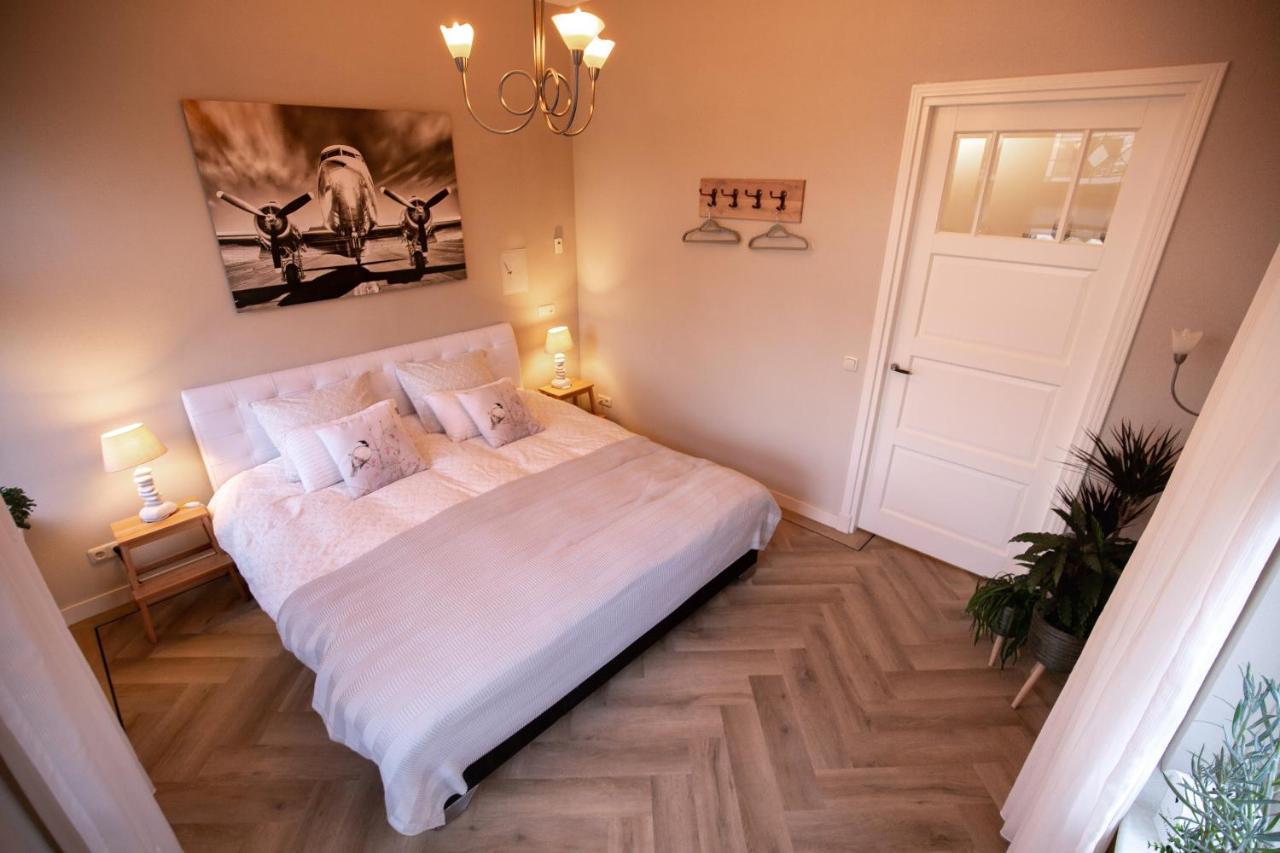 B&B Oldemarkt ภายนอก รูปภาพ